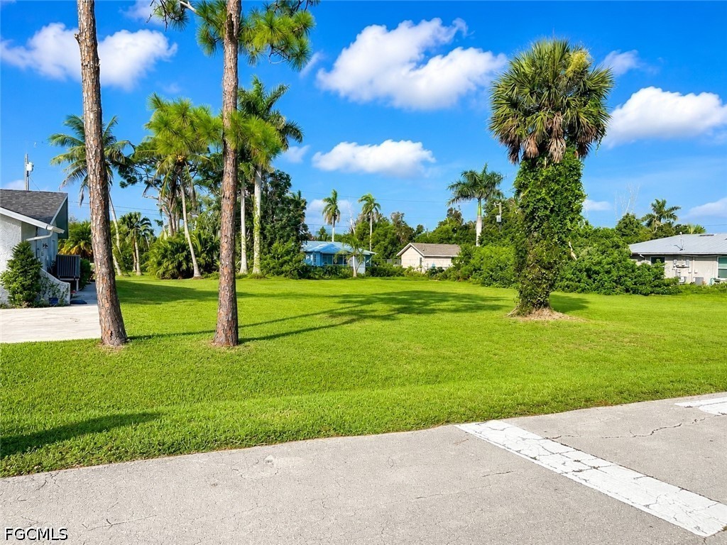 5419 Avenue, Bokeelia, FL 33922