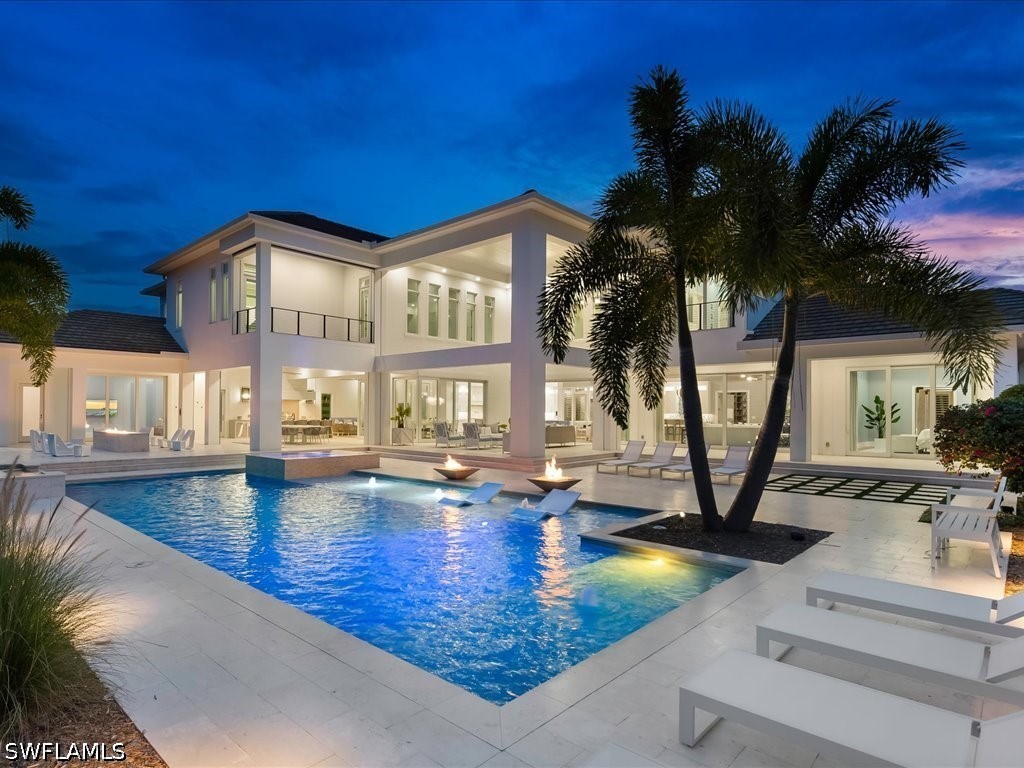 188 West, Naples, FL 34108