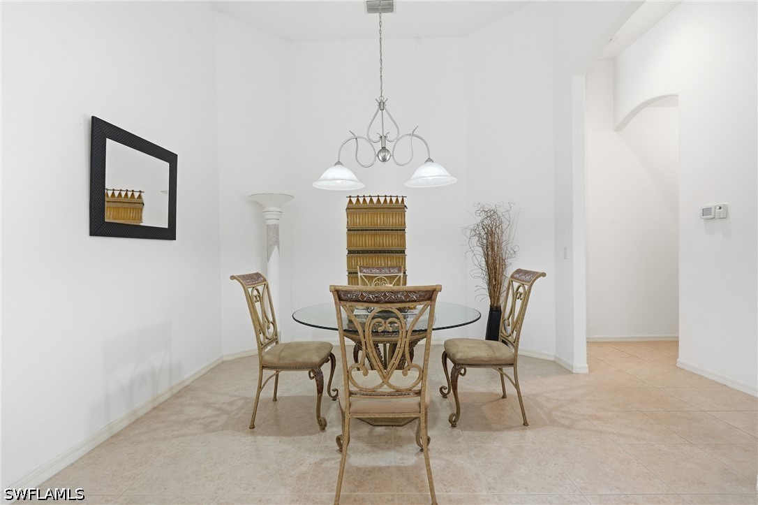 DiningArea