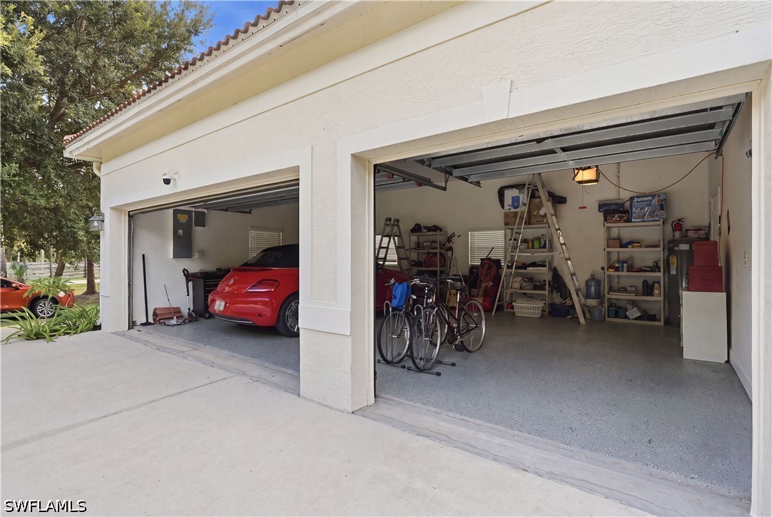 Garage