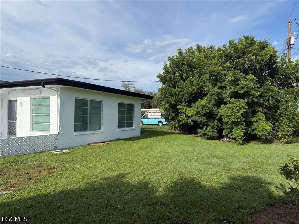 212 Davis, Lehigh Acres, FL 33936