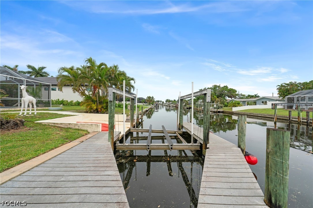 Dock