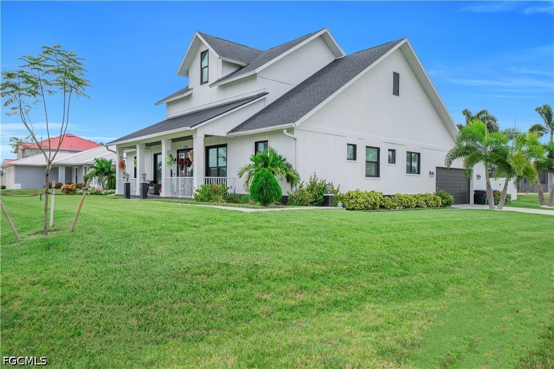1305 10th, Cape Coral, FL 33993