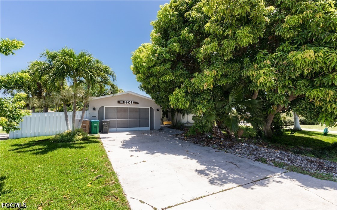 5243 Sunnybrook, Cape Coral, FL 33904
