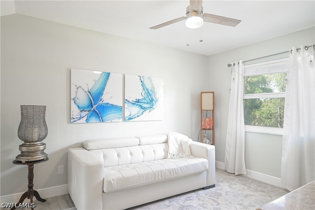 260 8th, Naples, FL 34120