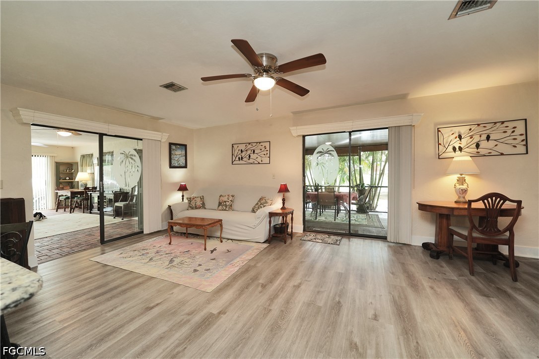 FamilyRoom