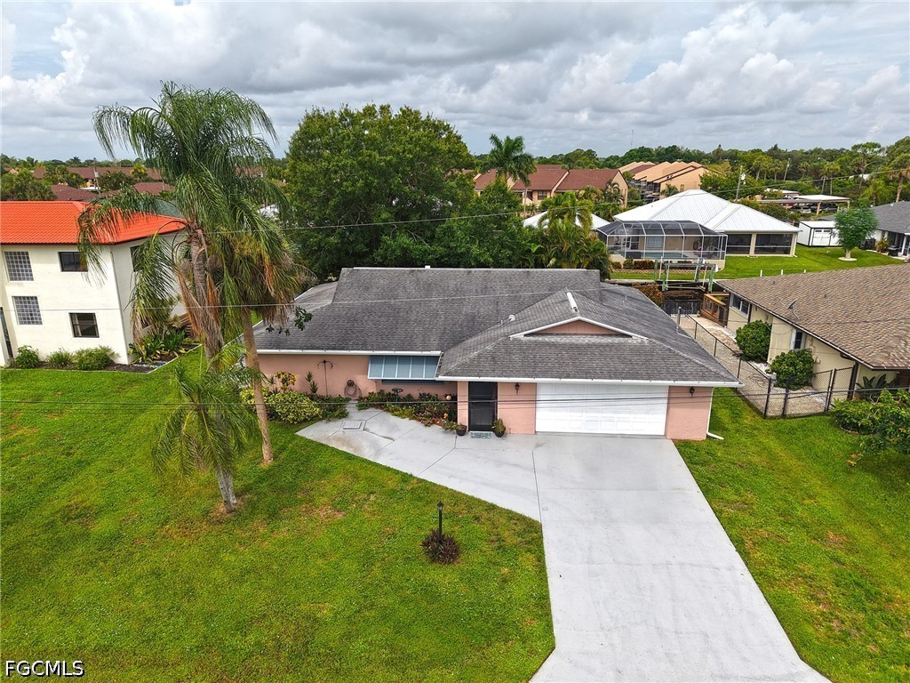 7228 Reymoor, North Fort Myers, FL 33917
