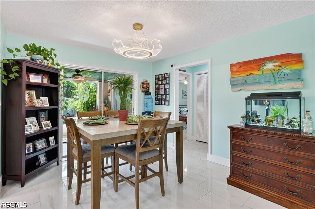 DiningArea