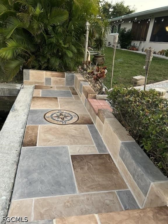 4638 Vinsetta, North Fort Myers, FL 33903