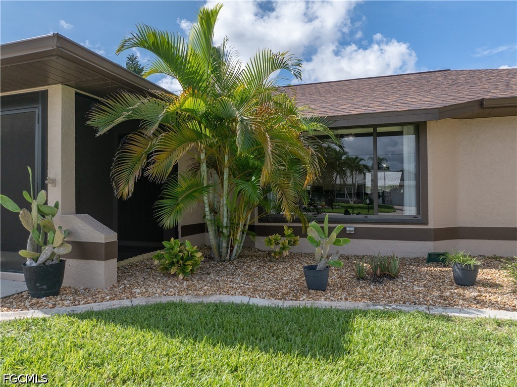 226 44th, Cape Coral, FL 33914