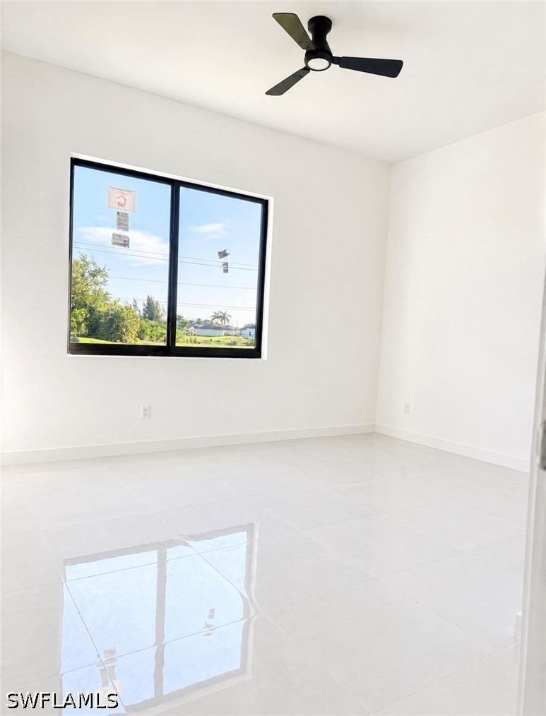 2918 Diplomat, Cape Coral, FL 33993