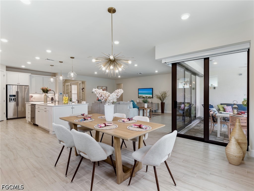 DiningArea
