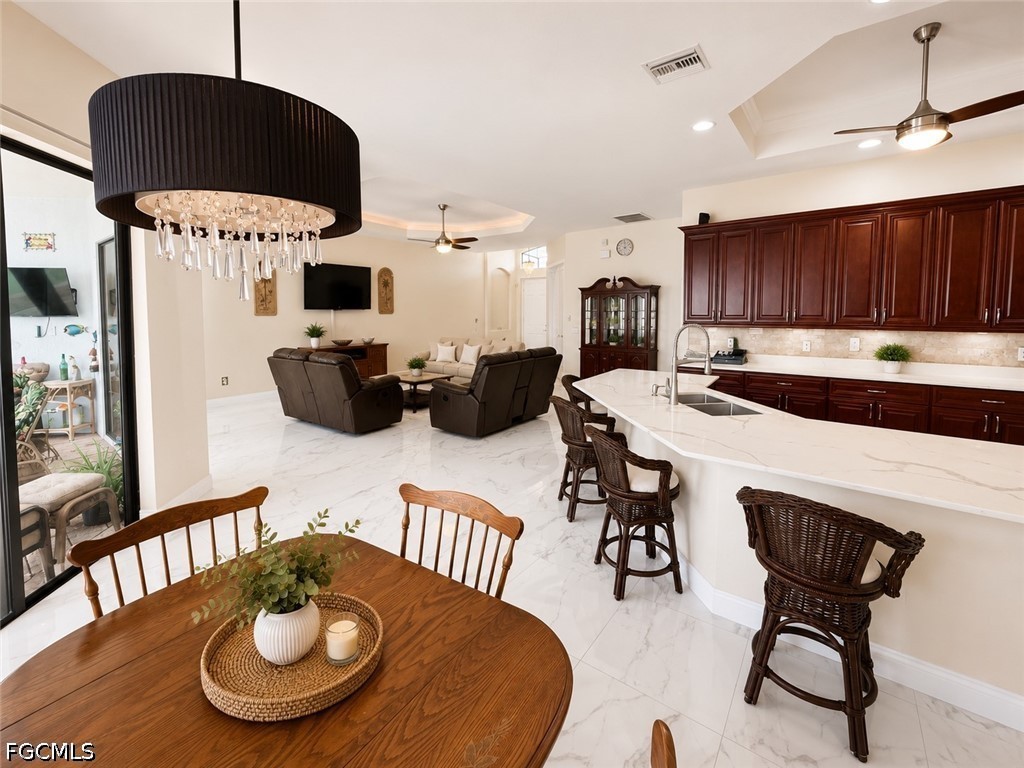 DiningArea