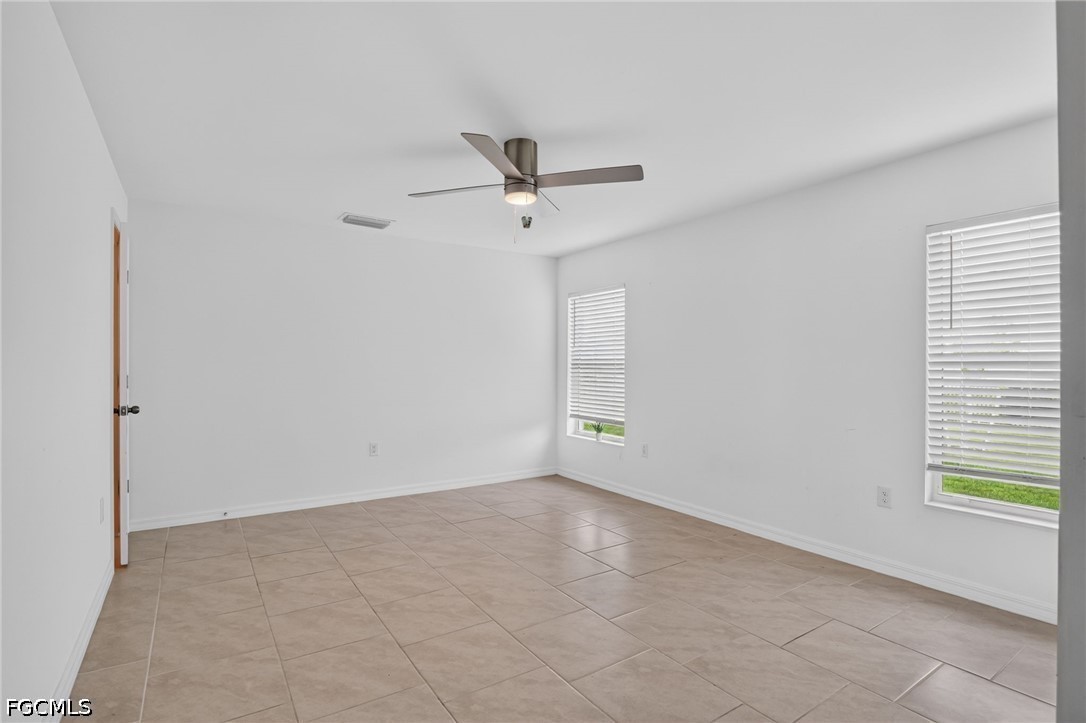 17742 Paradiso, North Fort Myers, FL 33917
