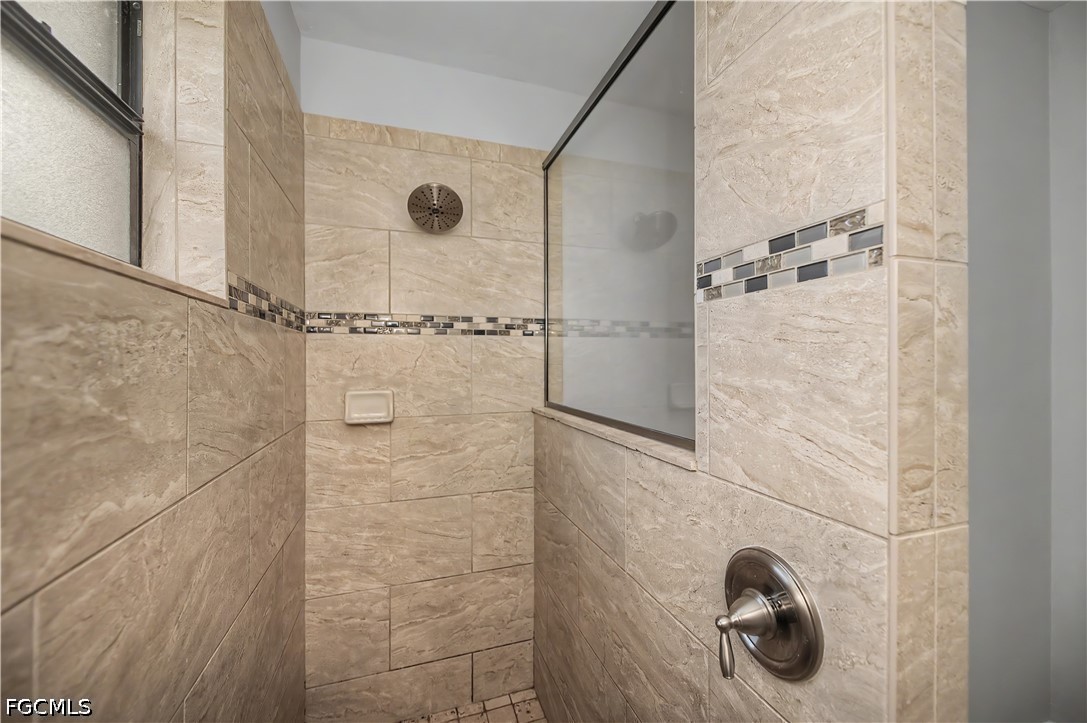 20 20th, Cape Coral, FL 33909