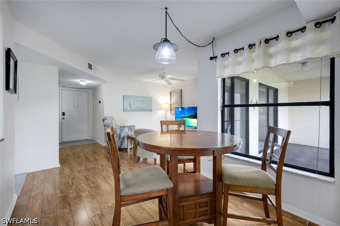 DiningArea