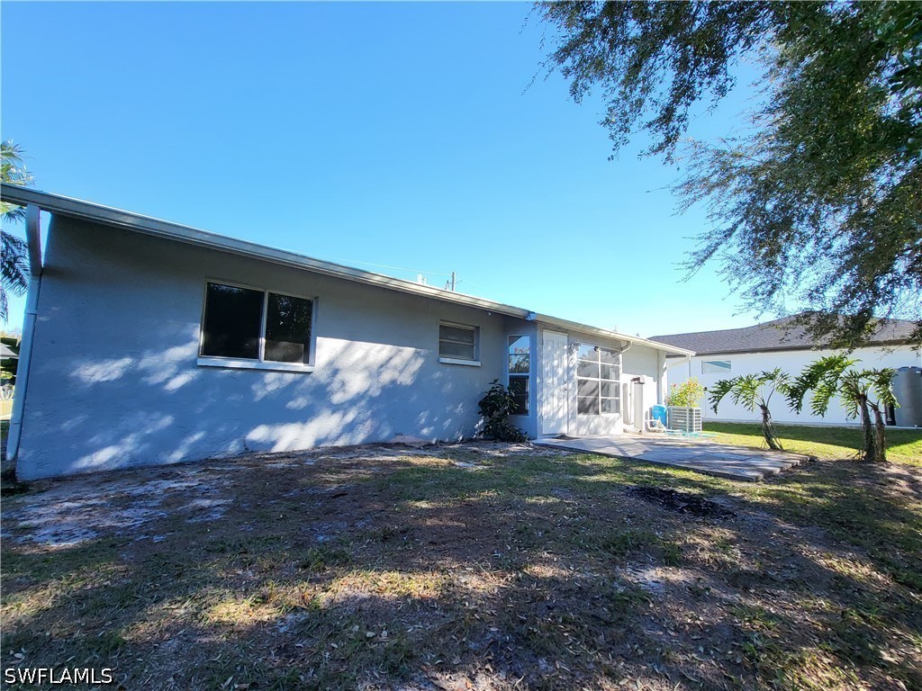 6143 Hester, Fort Myers, FL 33905