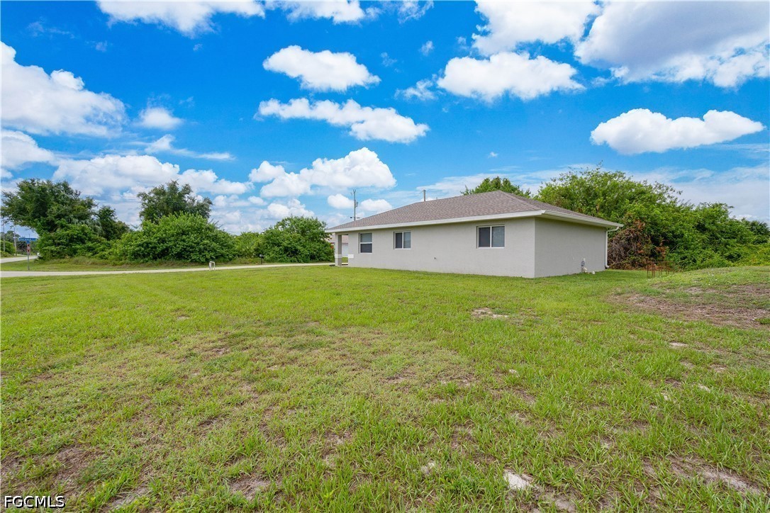 546 Sherwood, Lehigh Acres, FL 33974