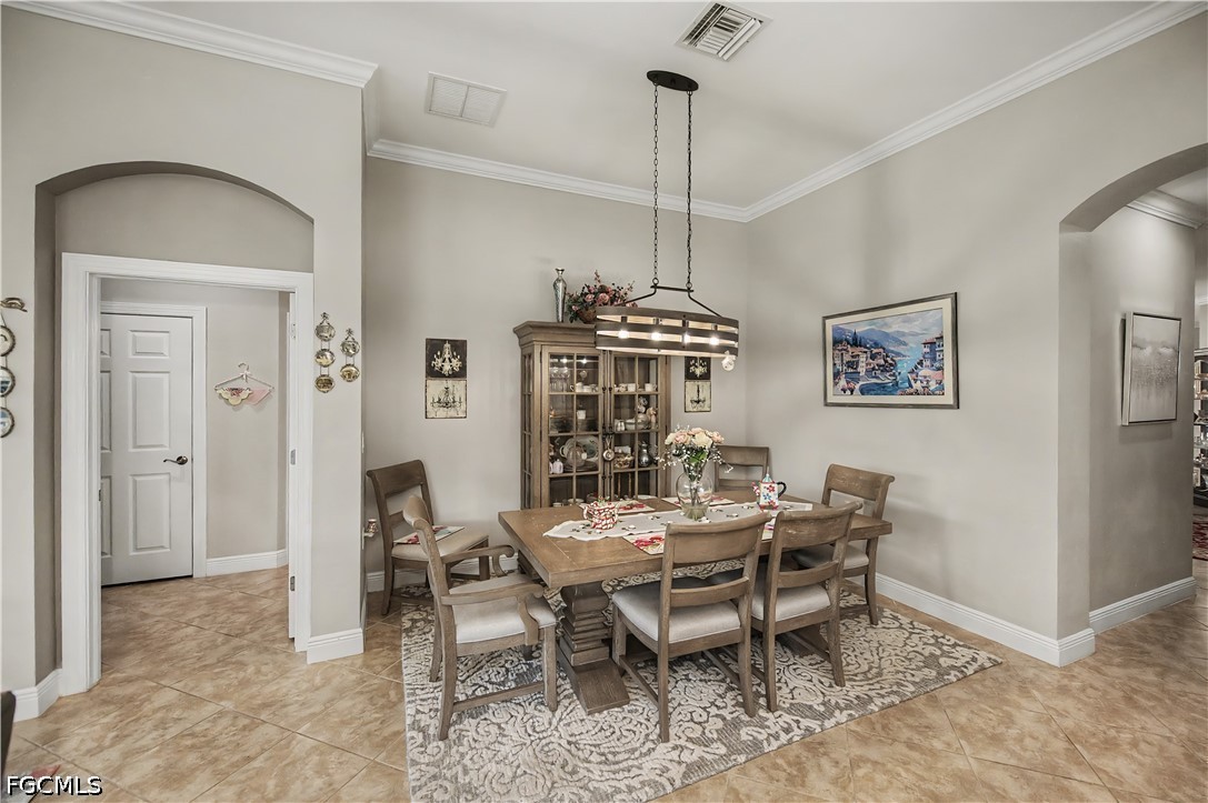 DiningArea