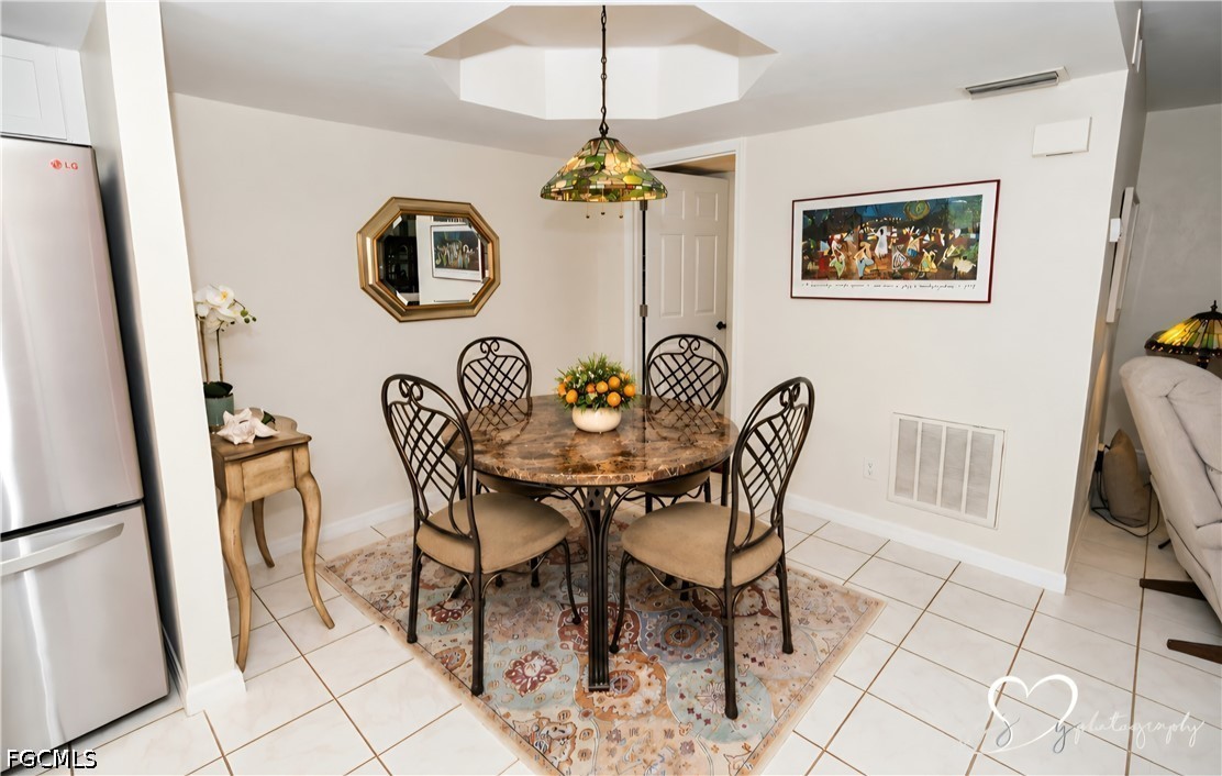 DiningArea