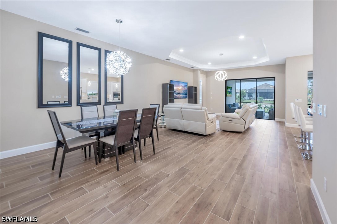 DiningArea