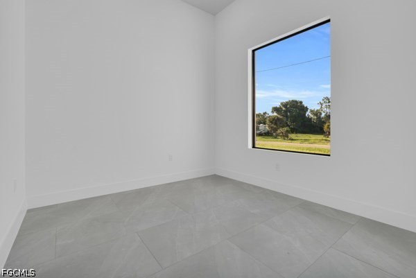 2204 7th, Lehigh Acres, FL 33936