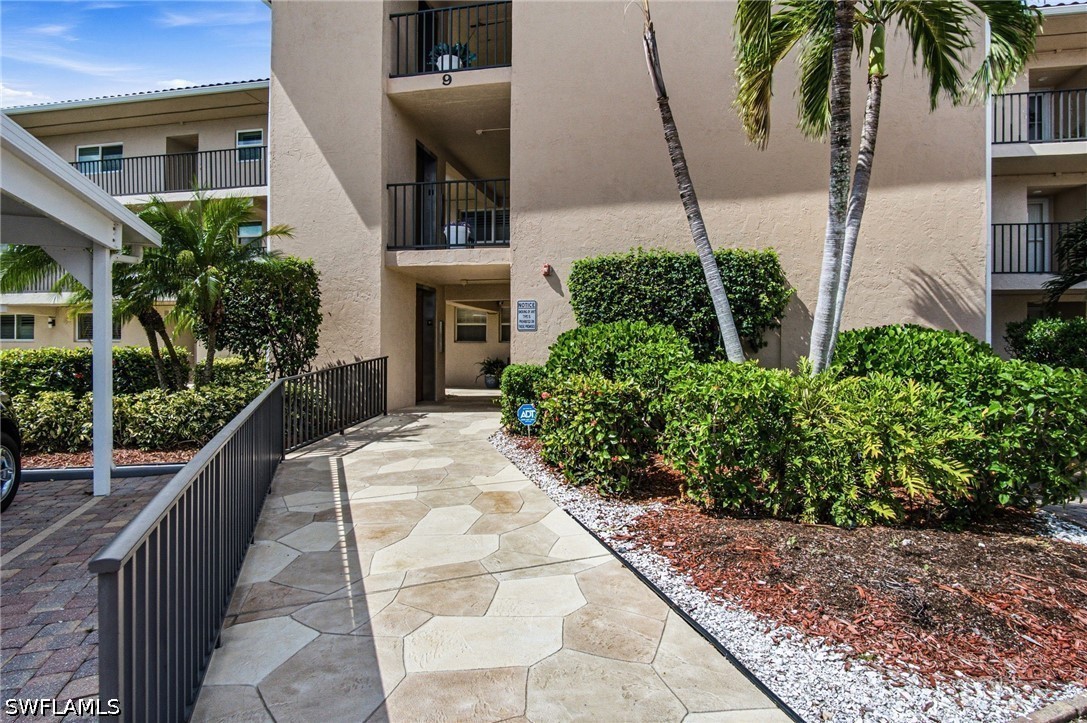 9 High Point Unit 108, Naples, FL 34103