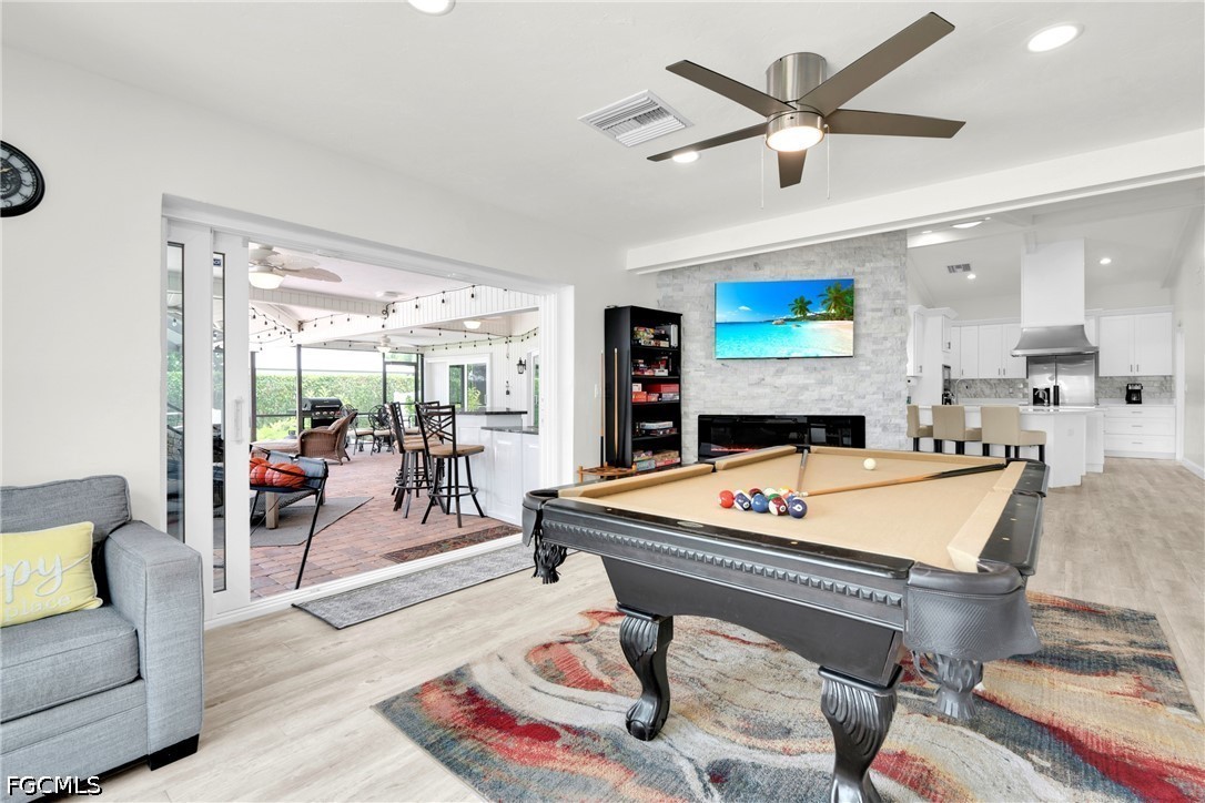 FamilyRoom