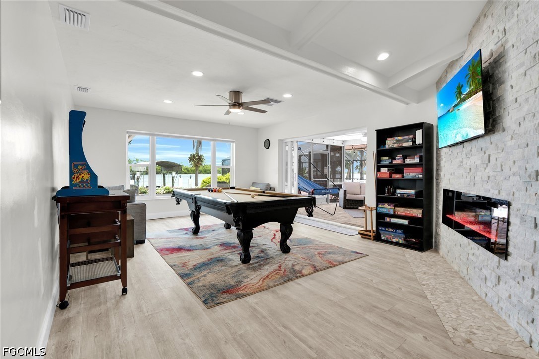 FamilyRoom