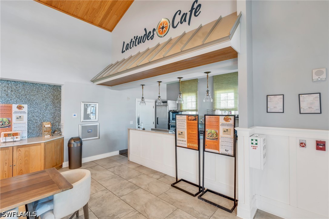 14796 Windward, Naples, FL 34114