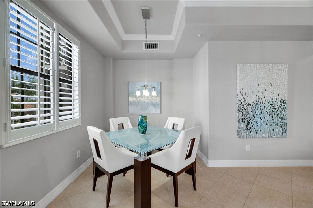 DiningArea