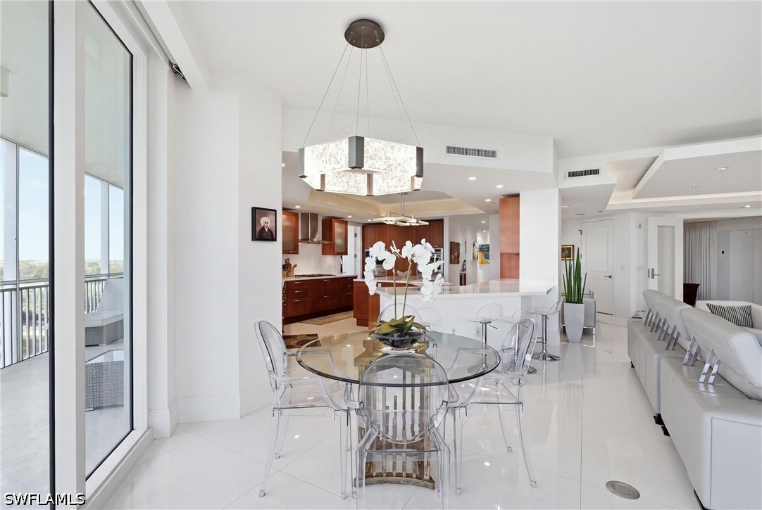 DiningArea