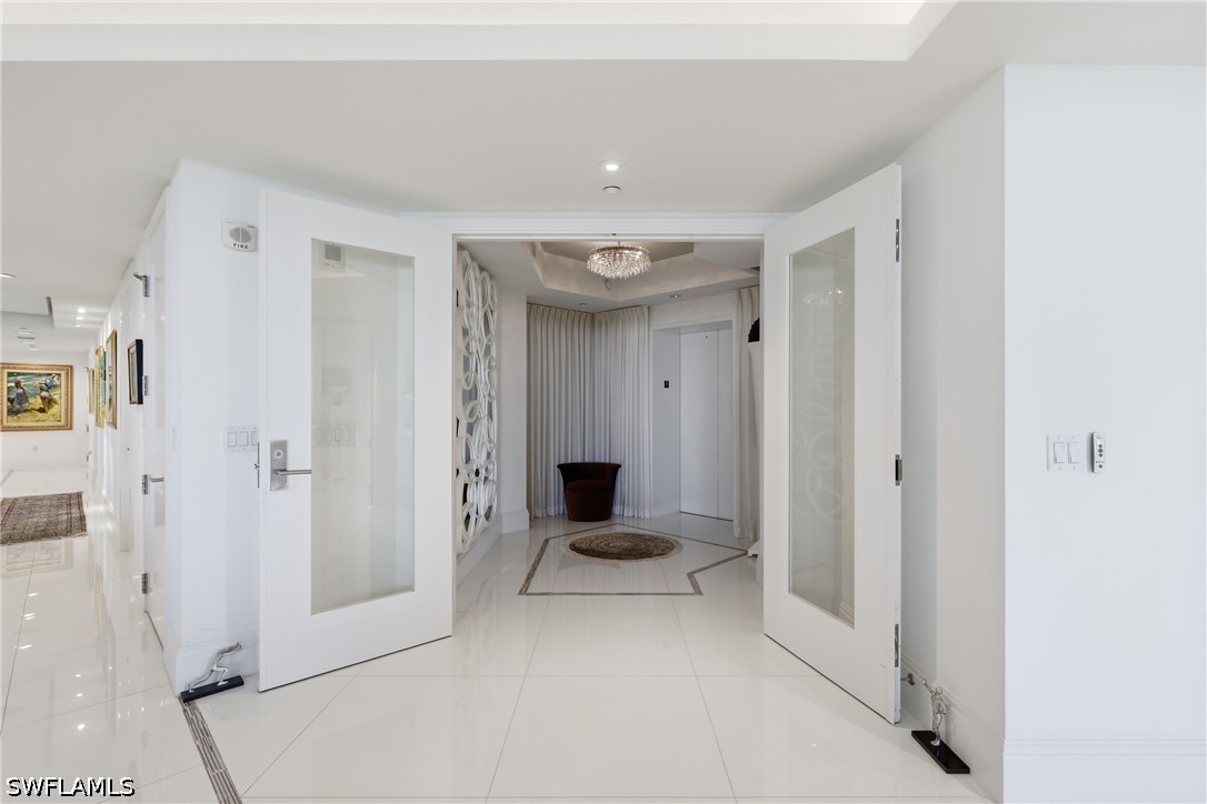 13675 Vanderbilt Unit 810, Naples, FL 34110