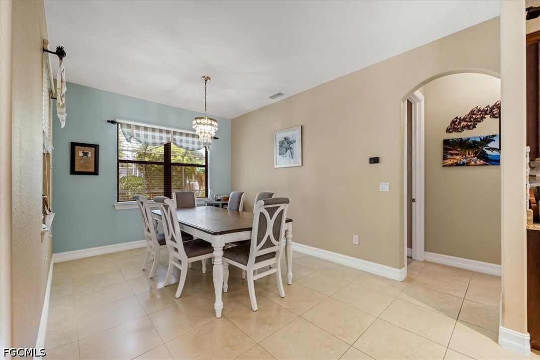 DiningArea