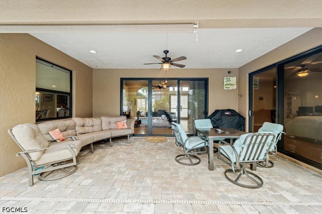 14 35th, Cape Coral, FL 33993