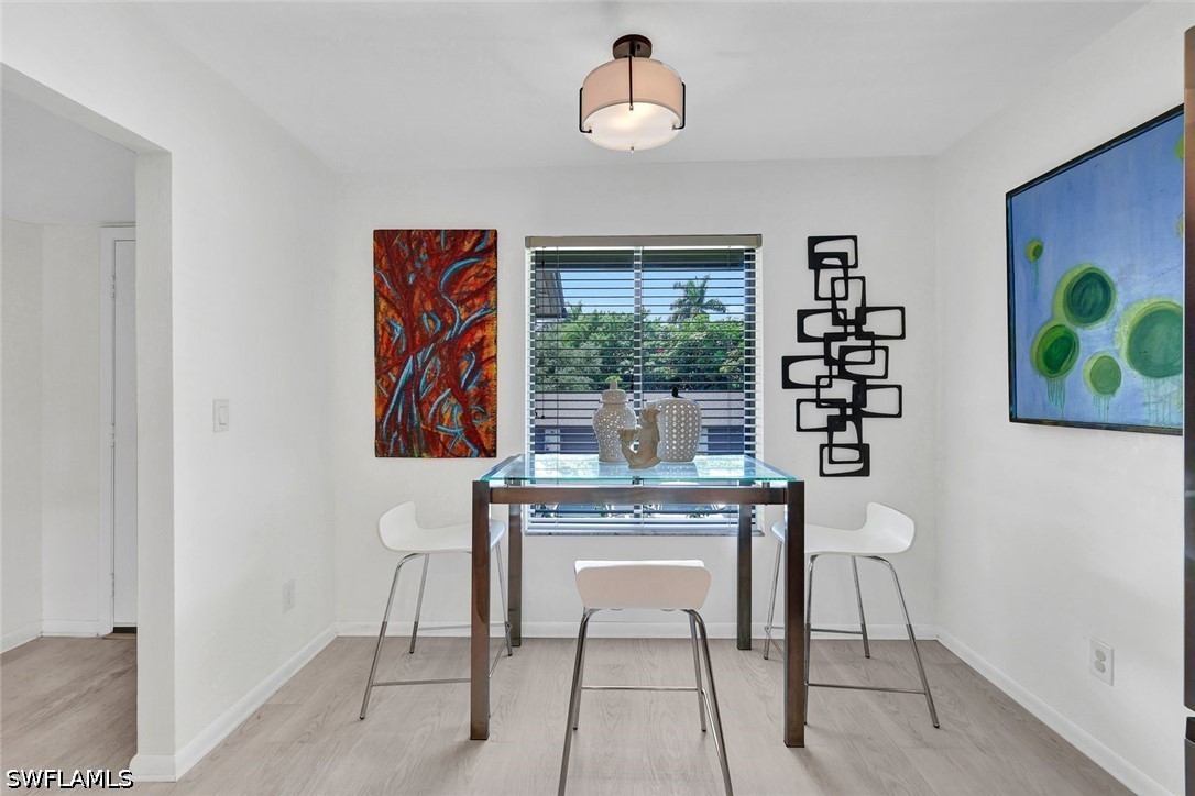 DiningArea