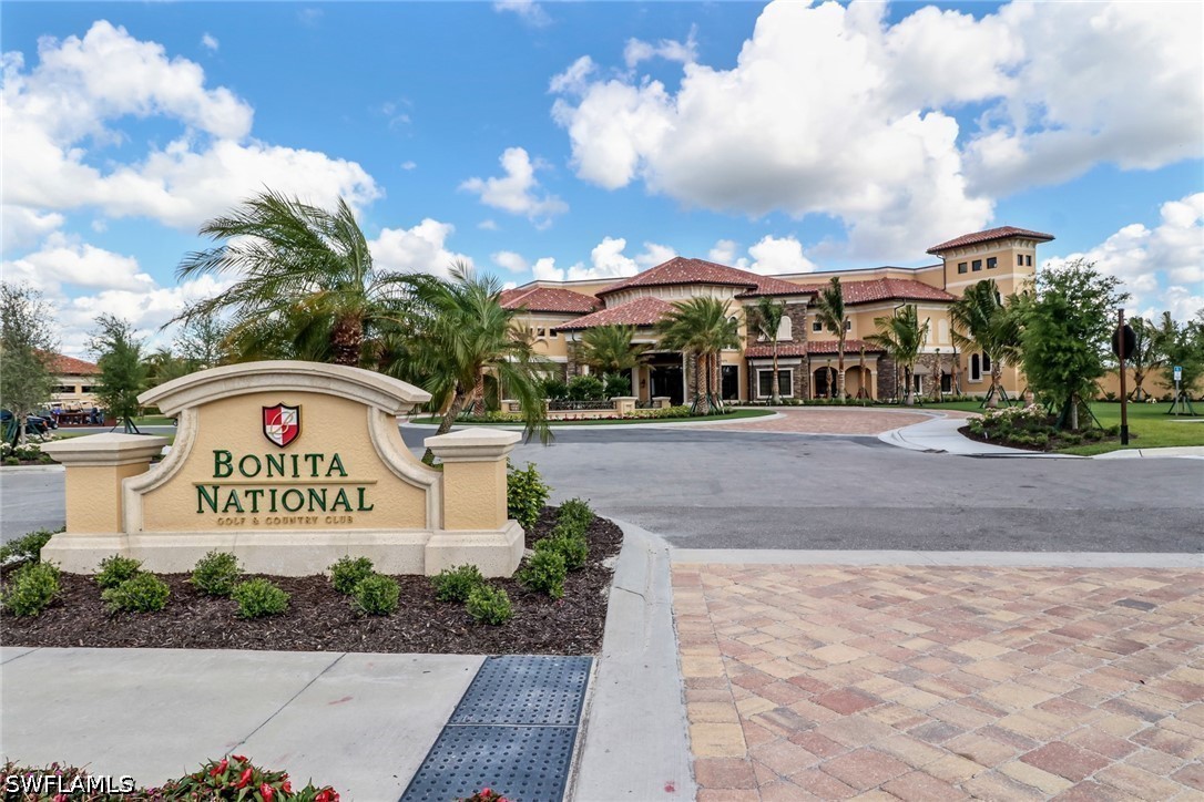 17960 Bonita National Unit 1725, Bonita Springs, FL 34135