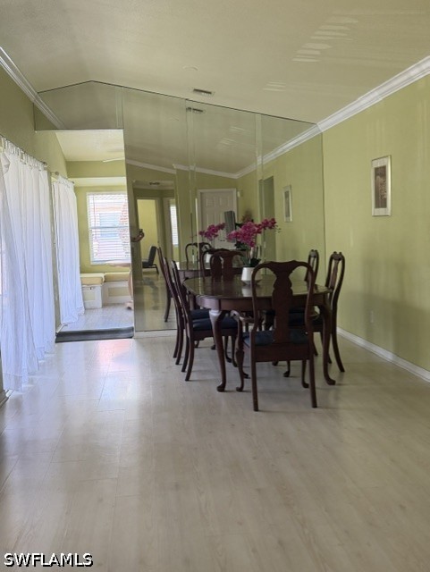 DiningArea