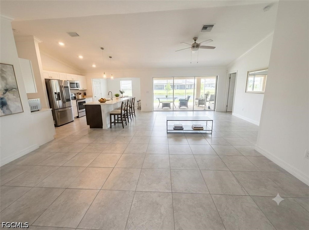 2504 19th, Cape Coral, FL 33993