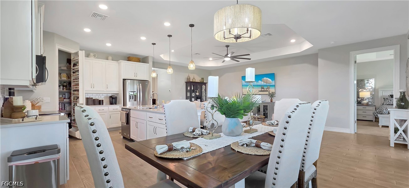 DiningArea
