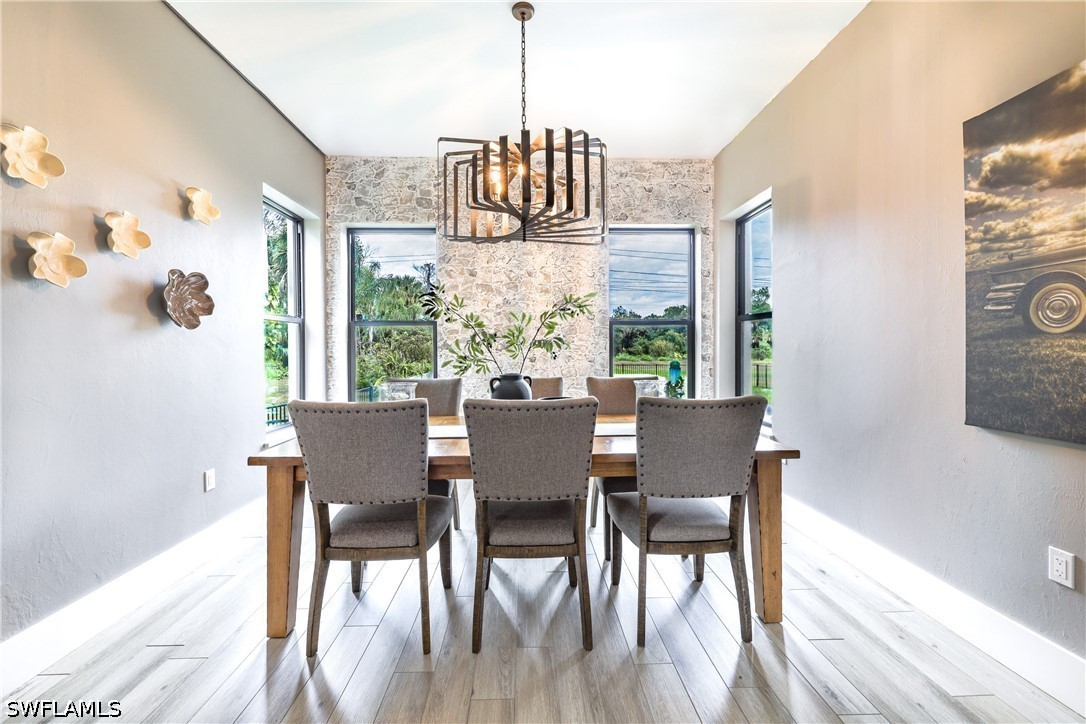 DiningArea