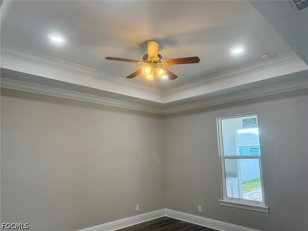 433 1st, Cape Coral, FL 33993