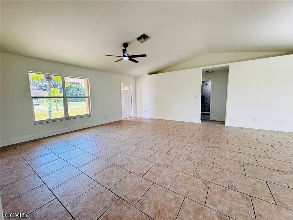 718 Rue Labeau, Fort Myers, FL 33913