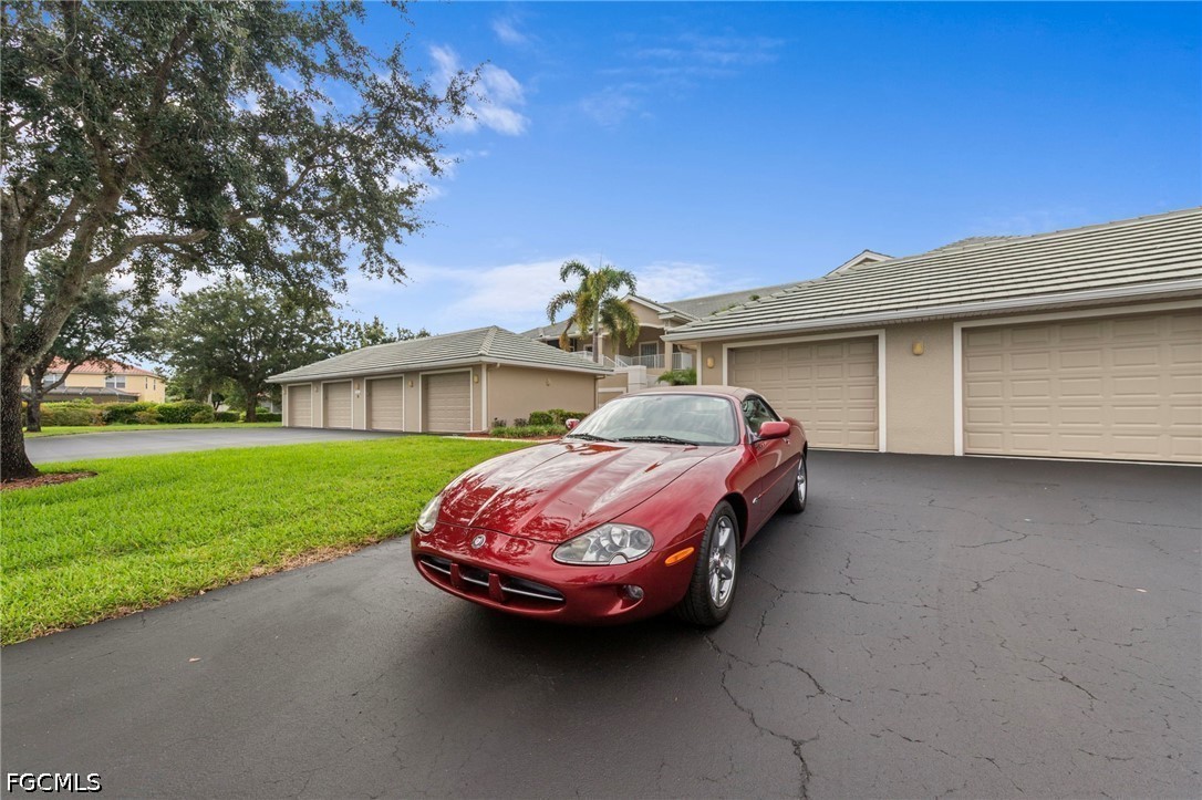 2261 Somerset Ridge Unit 103, Lehigh Acres, FL 33973