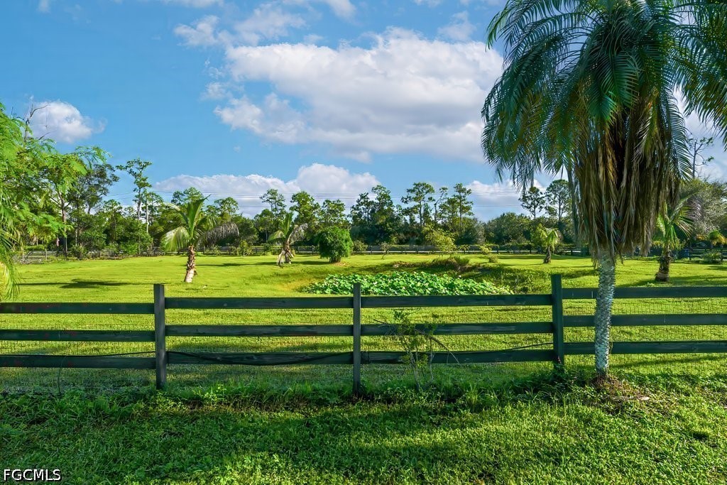 9200 Nalle Grade, North Fort Myers, FL 33917