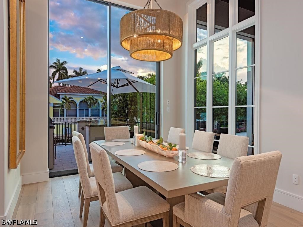 DiningArea