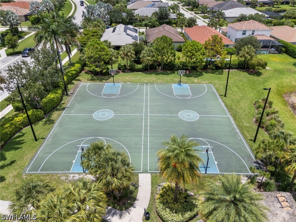 2878 Blossom, Naples, FL 34120