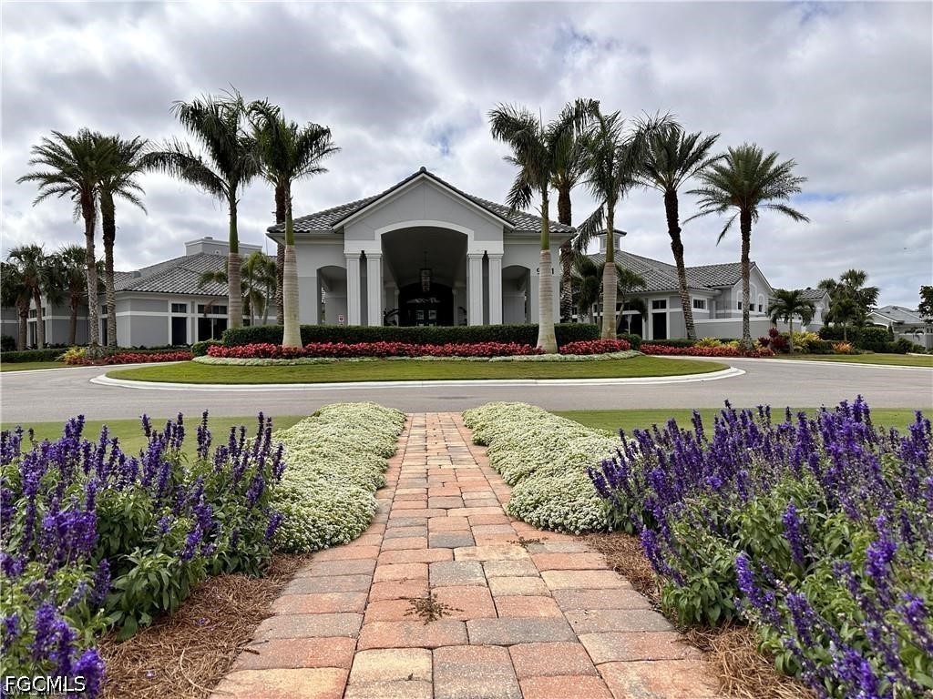 10053 Colonial Country Club, Fort Myers, FL 33913