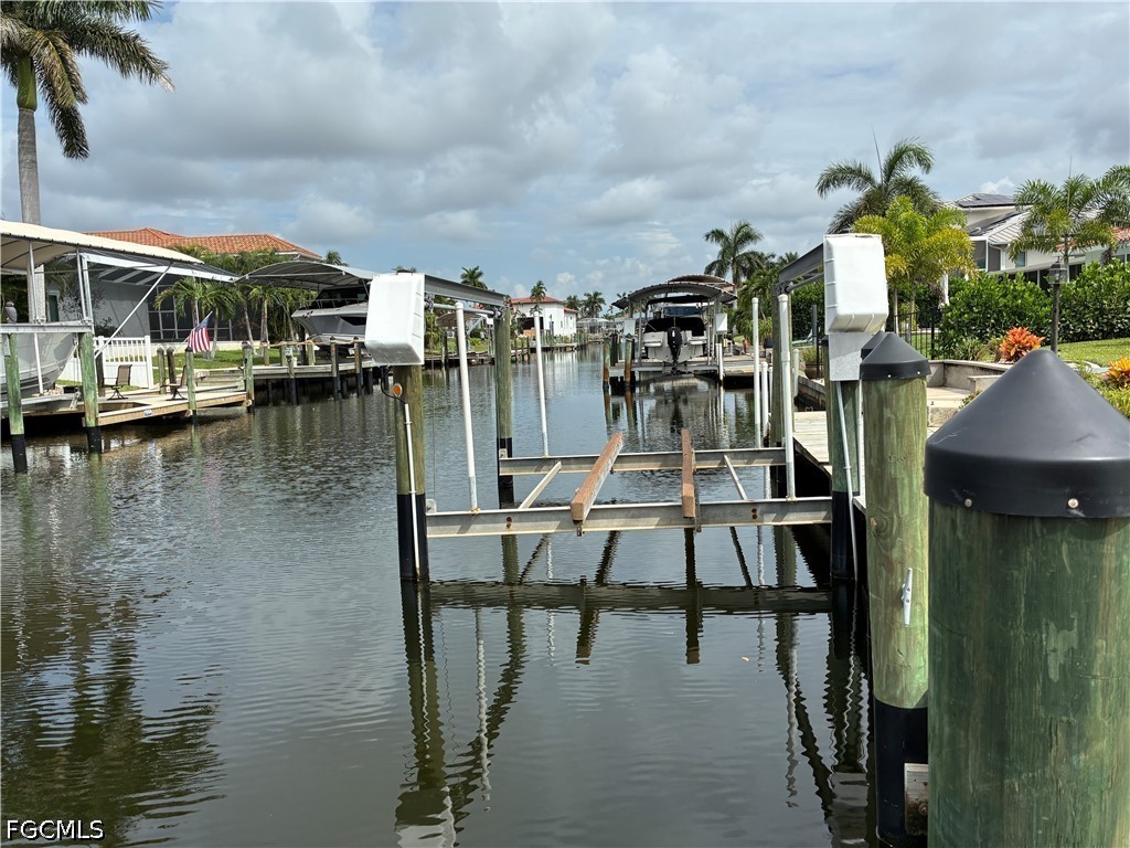 5240 Seminole, Cape Coral, FL 33904