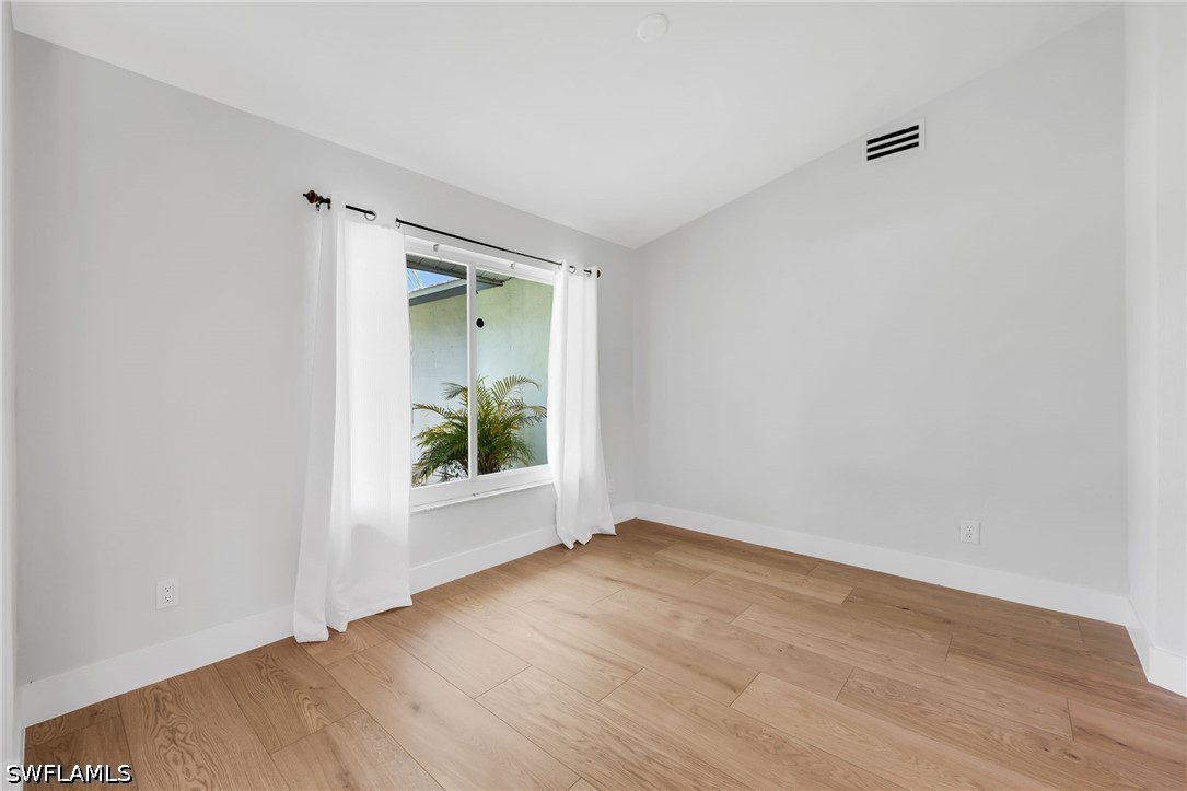 162 Westwood, Naples, FL 34110